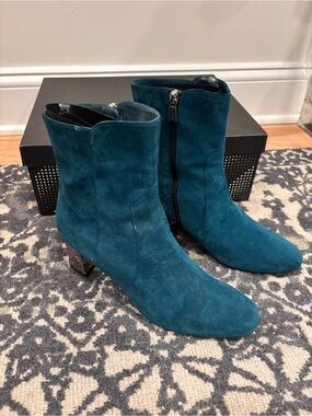Fratelli Rossetti teal suede ankle boots size 39.5 in box